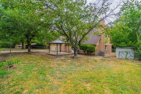 A home in Duncanville