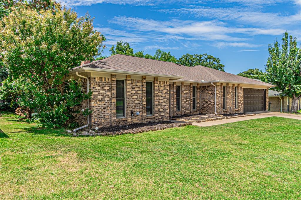 1113 Oak Timber Drive