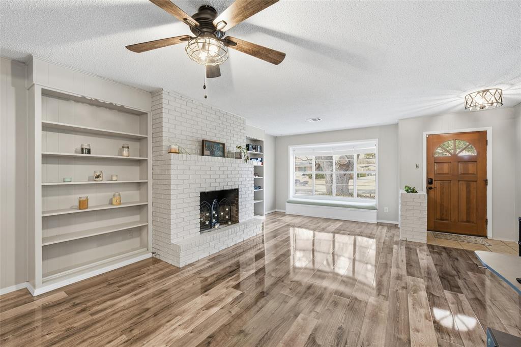 5318 Lake Lindenwood Drive