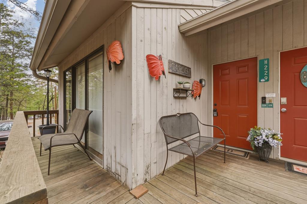 Holly Lake Ranch - Residential