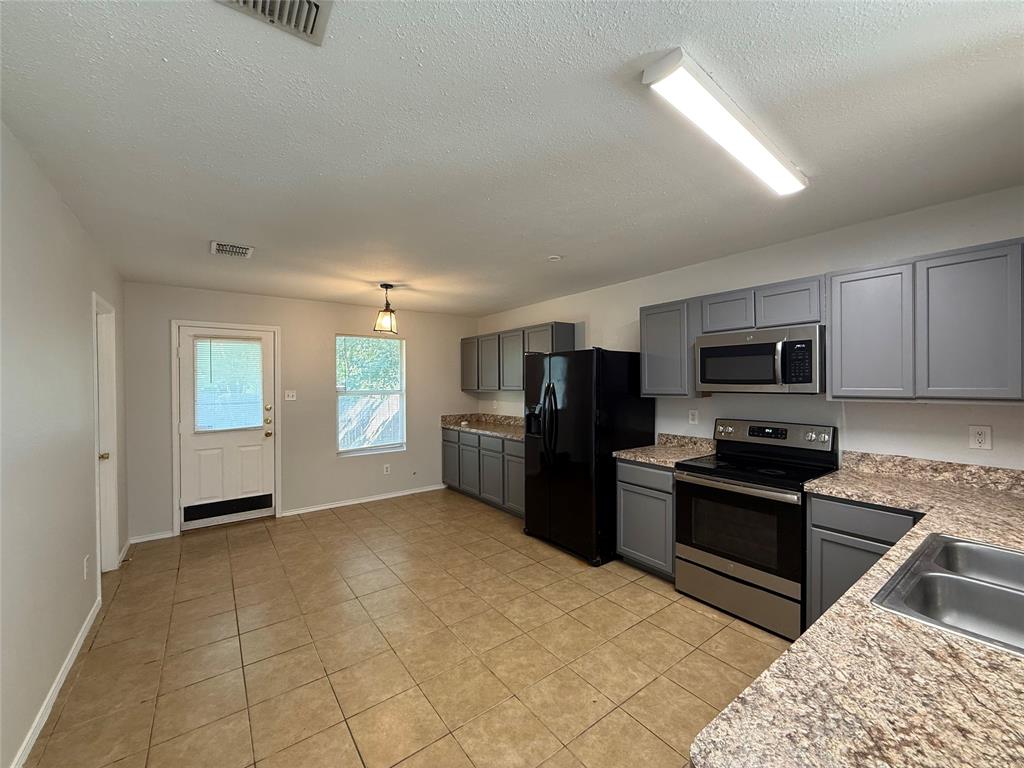 Fox Run Add - Residential Lease