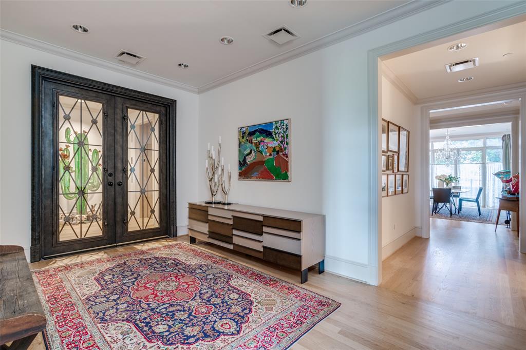 3505 Turtle Creek Boulevard 2A