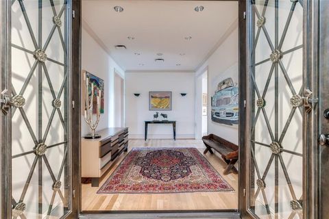 3505 Turtle Creek Boulevard 2A Dallas TX 75219