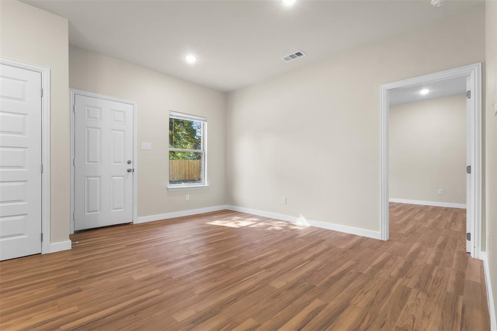 Paradise Bay - Residential