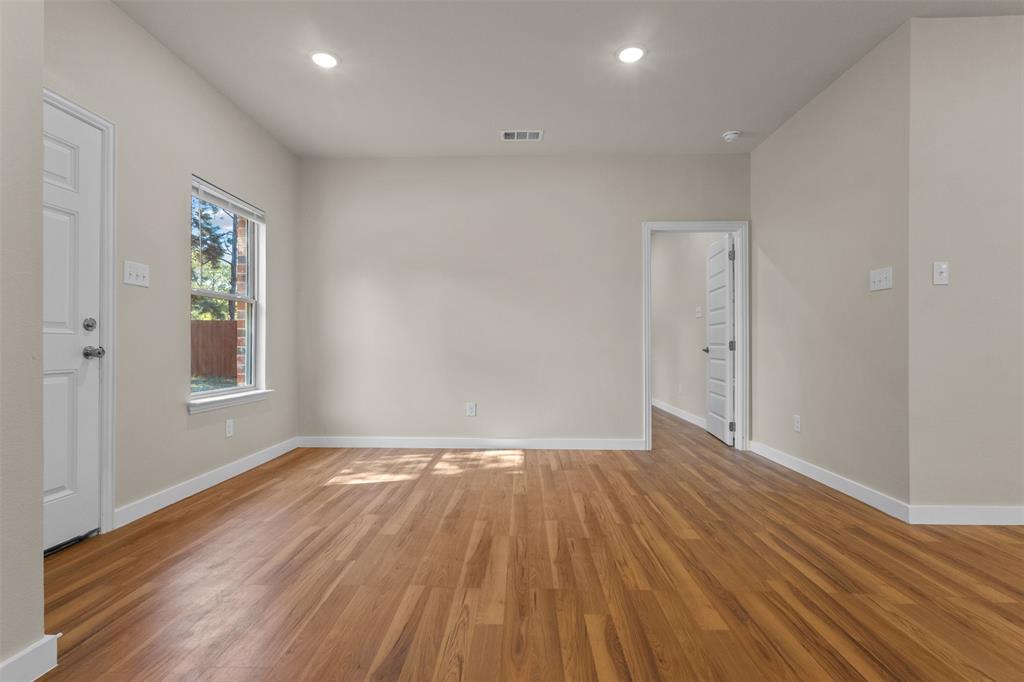 Paradise Bay - Residential