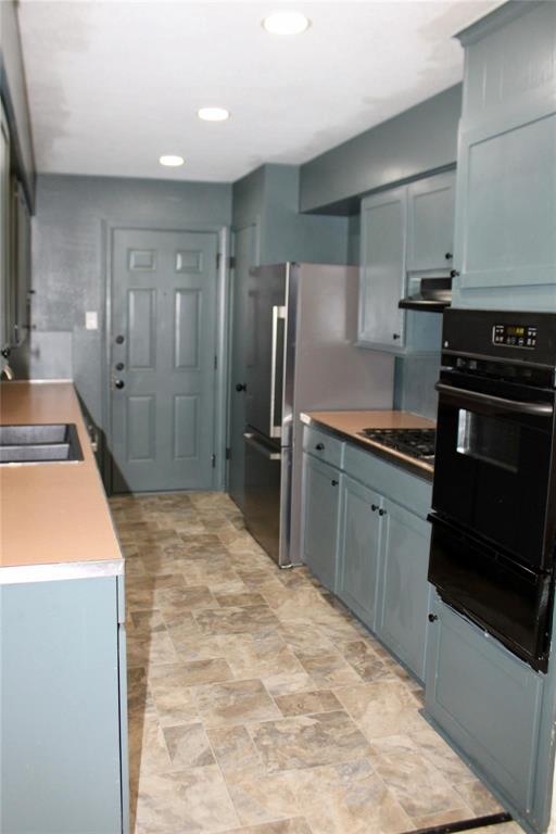 Highland Oaks 02 01 Inst - Residential Lease