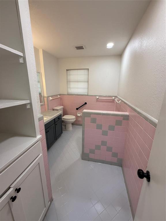 Highland Oaks 02 01 Inst - Residential Lease