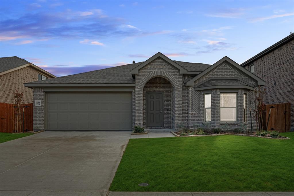 3244 Blossom Trail