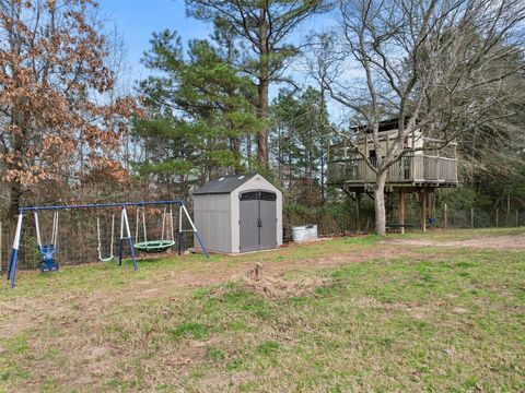 A home in Gladewater