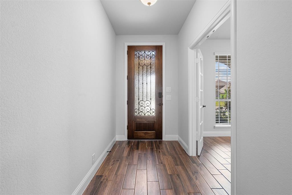 520 Ridgewater Trail