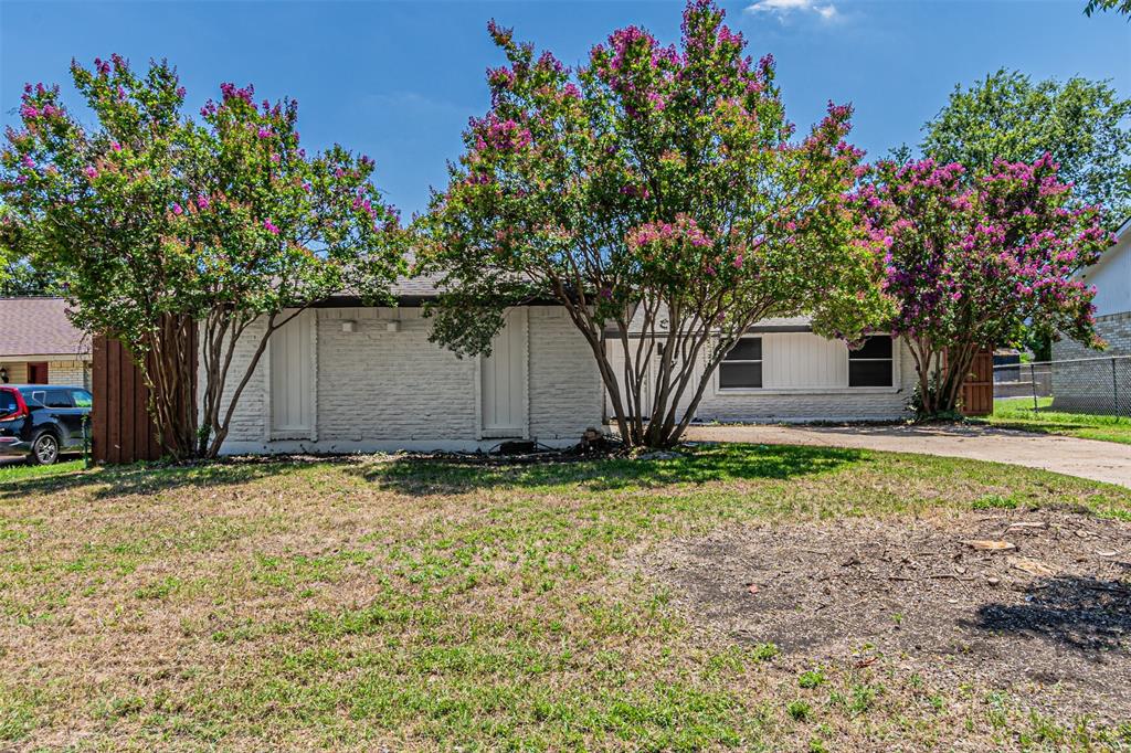 1512 Fairfield Drive