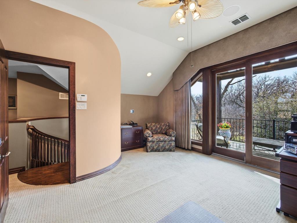 Pilot Knoll - Residential