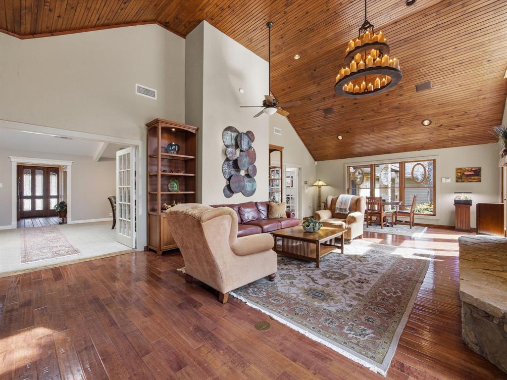 Pilot Knoll - Residential