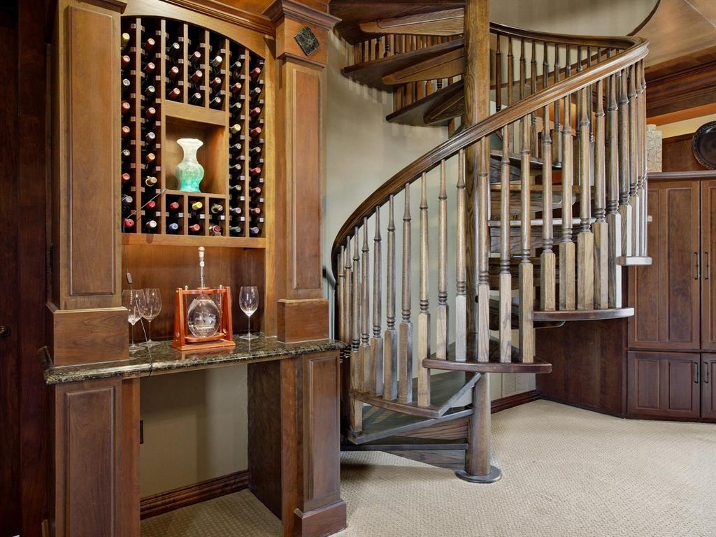 Pilot Knoll - Residential