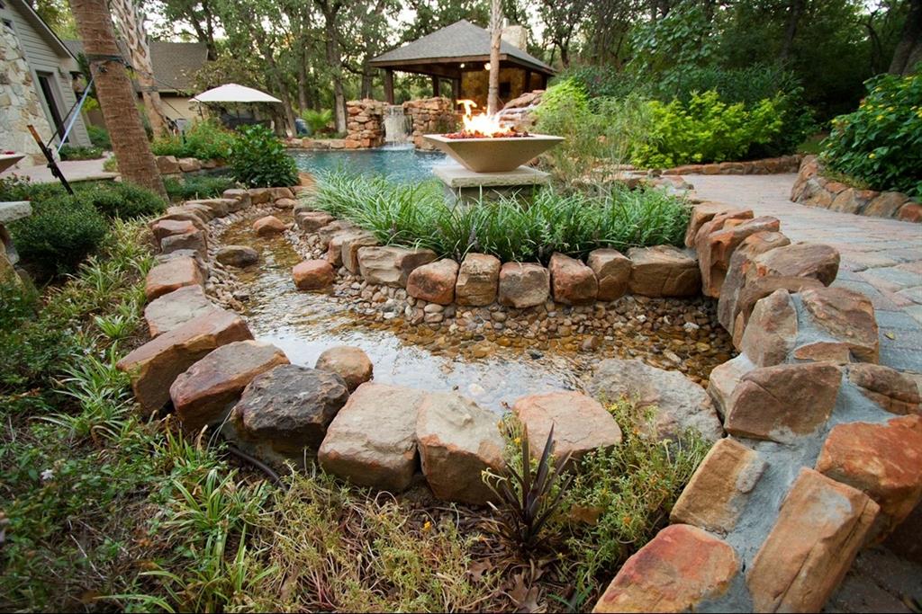 Pilot Knoll - Residential