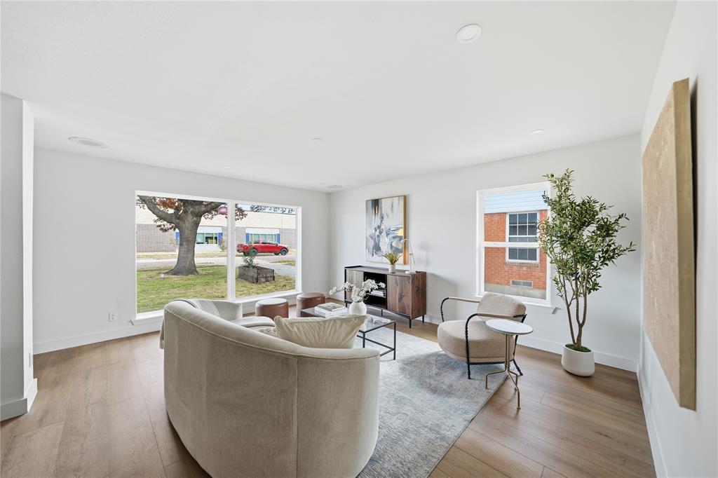 Lochwood - Residential