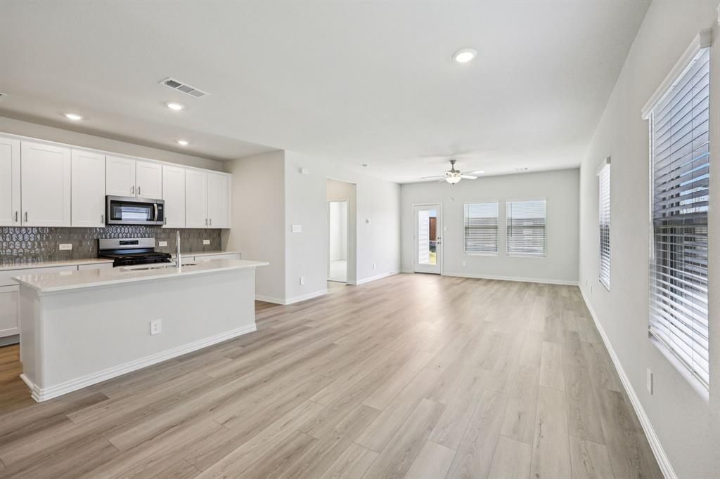 1207 Bridgewalk Drive