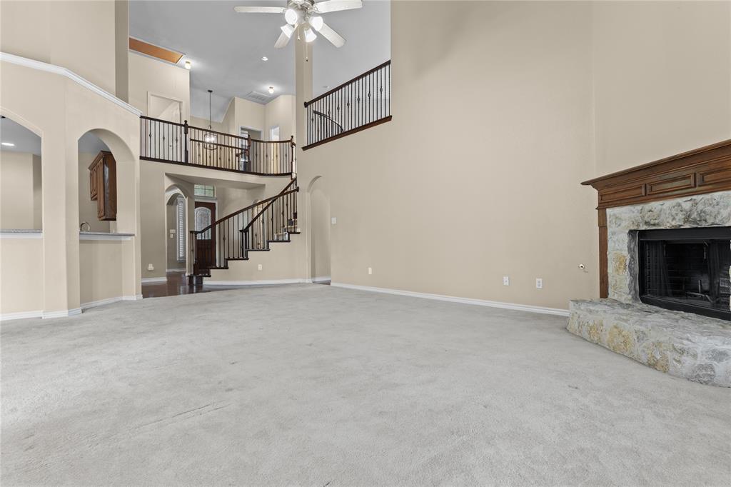 800 Whitley Court