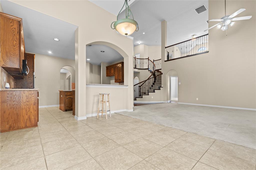 800 Whitley Court