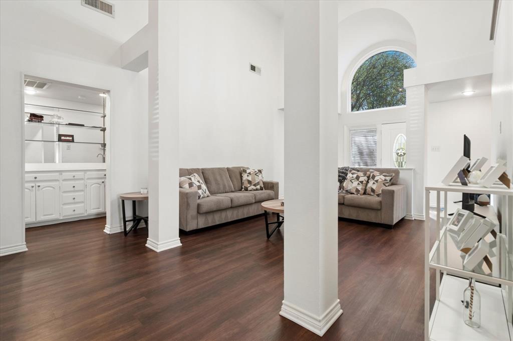 Village At Macarthur Commons Rep - Residential