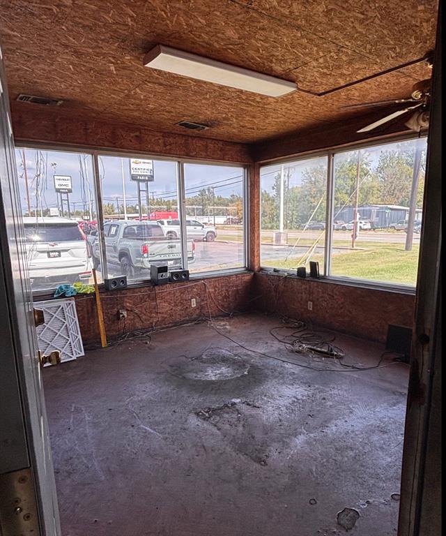 NONE - Commercial Sale