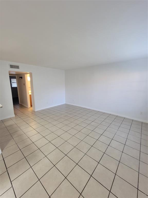 the burgundy condominiums - Residential