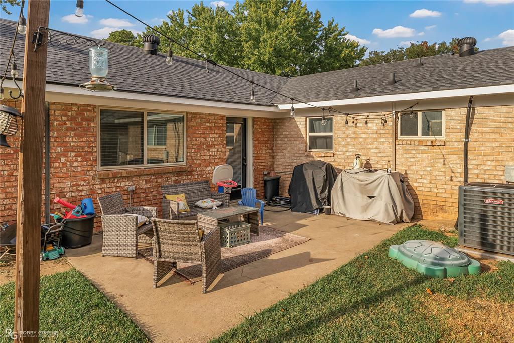 Bossier City, Louisiana 71112, United States, 3 Bedrooms Bedrooms, ,2 BathroomsBathrooms,Residential,Active,233829