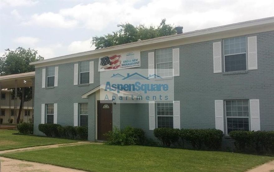 Spacious 2 bedroom Apartments SODA DISTRICT
Beautifully Updated two bedroom apartment. Laminate wood flooring, granite countertops, large bedrooms with 2 closets and much more! These apartments are a must see!!

Beware of scammers. This property is leased and managed by Augusta Realtors only. All applications & leases are completed through Appfolio. We will not ask for funds through Venmo, CashApp, etc. All funds are paid to our office or through our software.