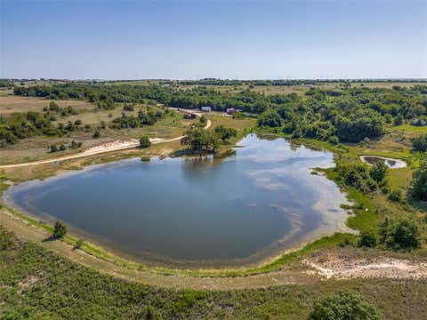 Photo of 9752 County Road 341, Forestburg, TX 76239 (MLS # 21351727)