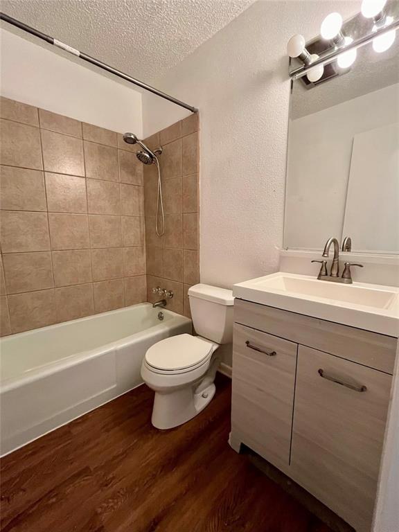 OLD COBWEB PARK - Residential