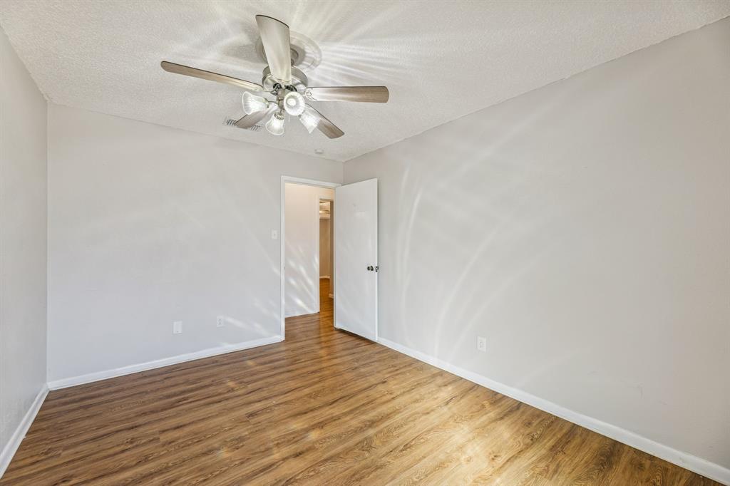 OLD COBWEB PARK - Residential