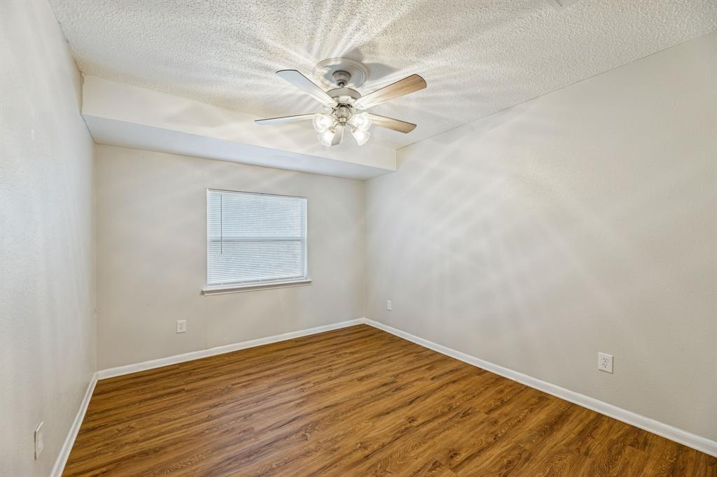 OLD COBWEB PARK - Residential