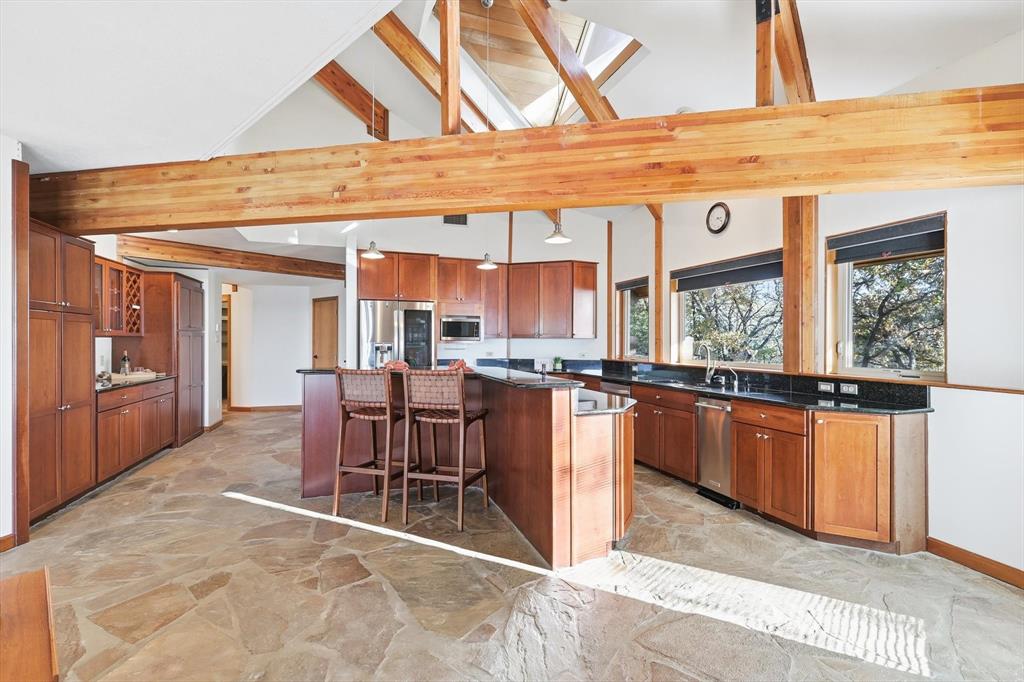 Emerald Sound At Lake Lewisvil - Residential