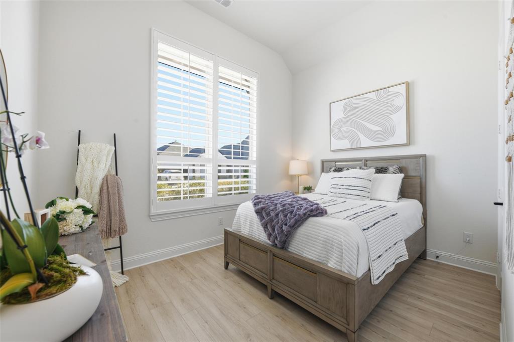 Tavolo Park Ph 4 - Residential