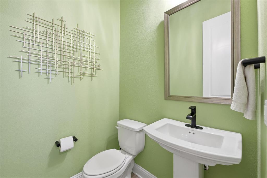 Tavolo Park Ph 4 - Residential