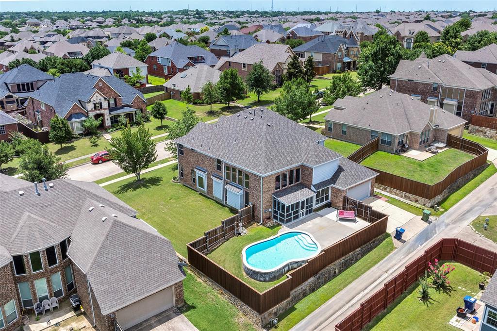 Emerald Lake 02 - Residential