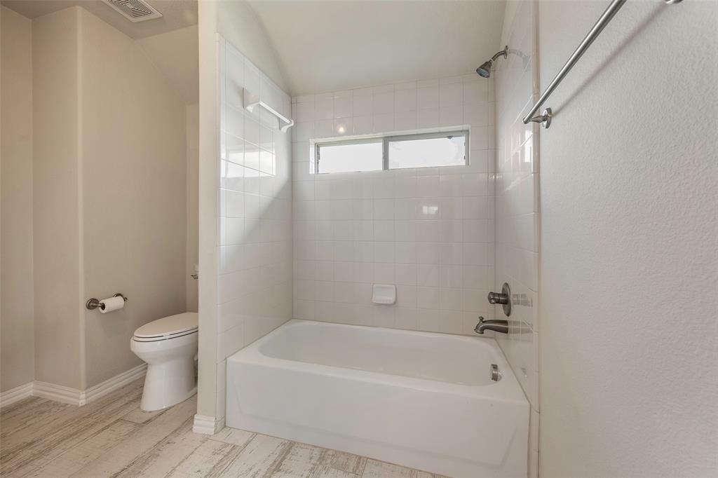 Emerald Lake 02 - Residential