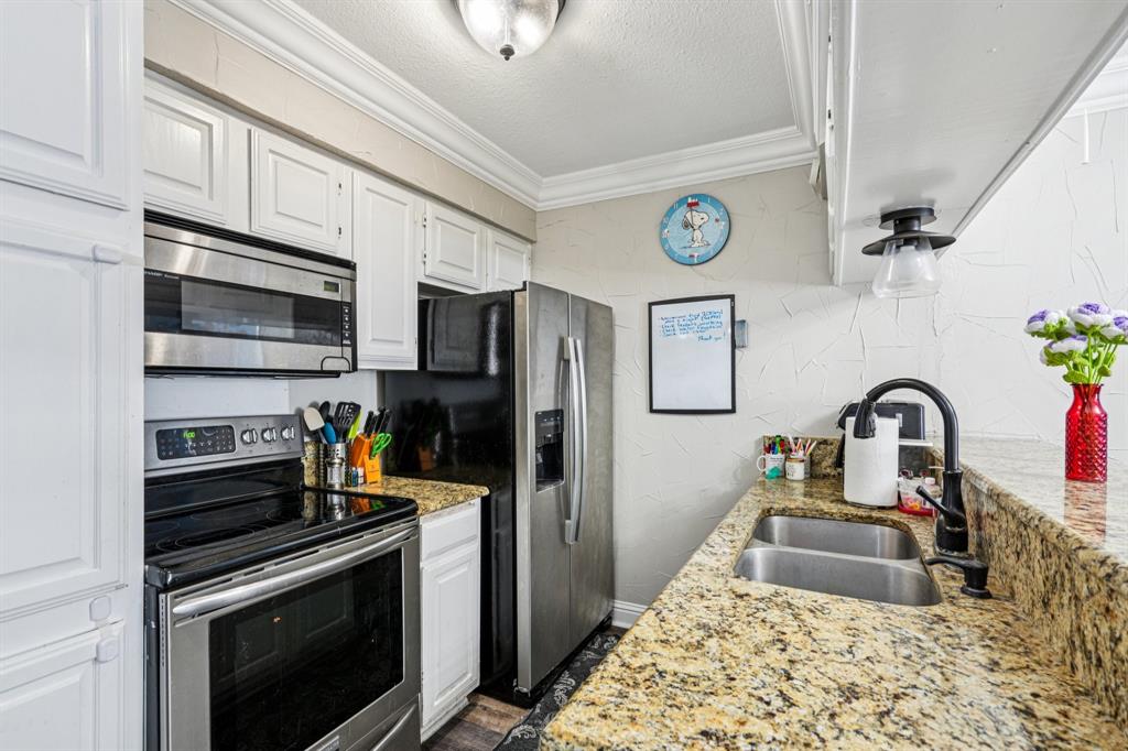 Freeman Irving Heights - Residential