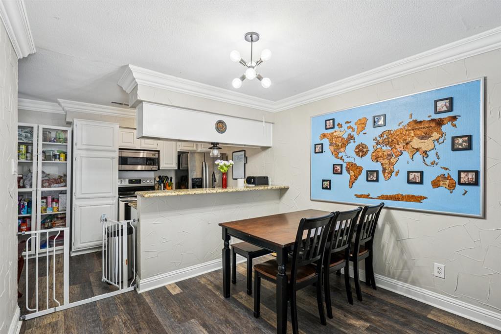 Freeman Irving Heights - Residential