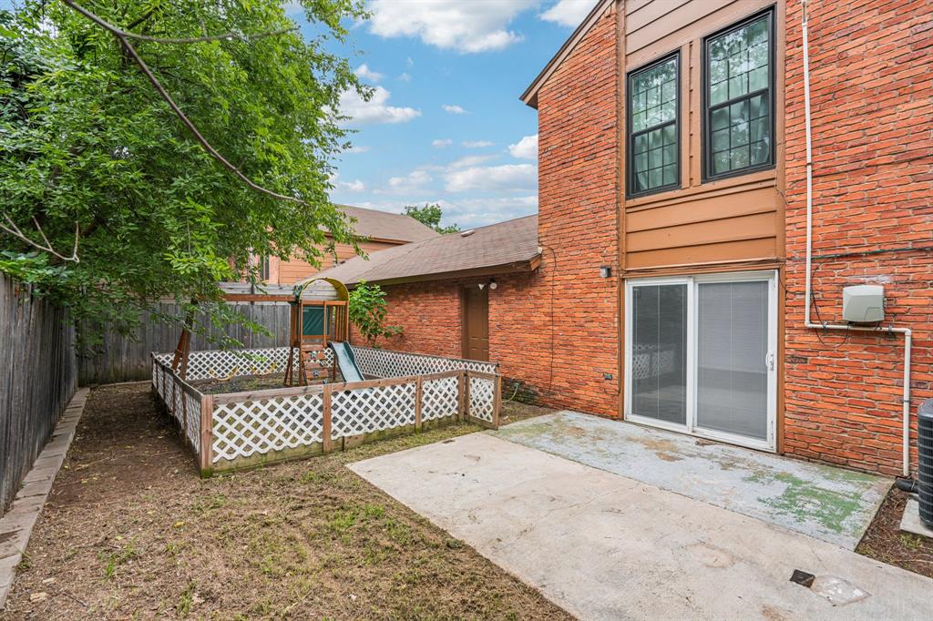 Freeman Irving Heights - Residential