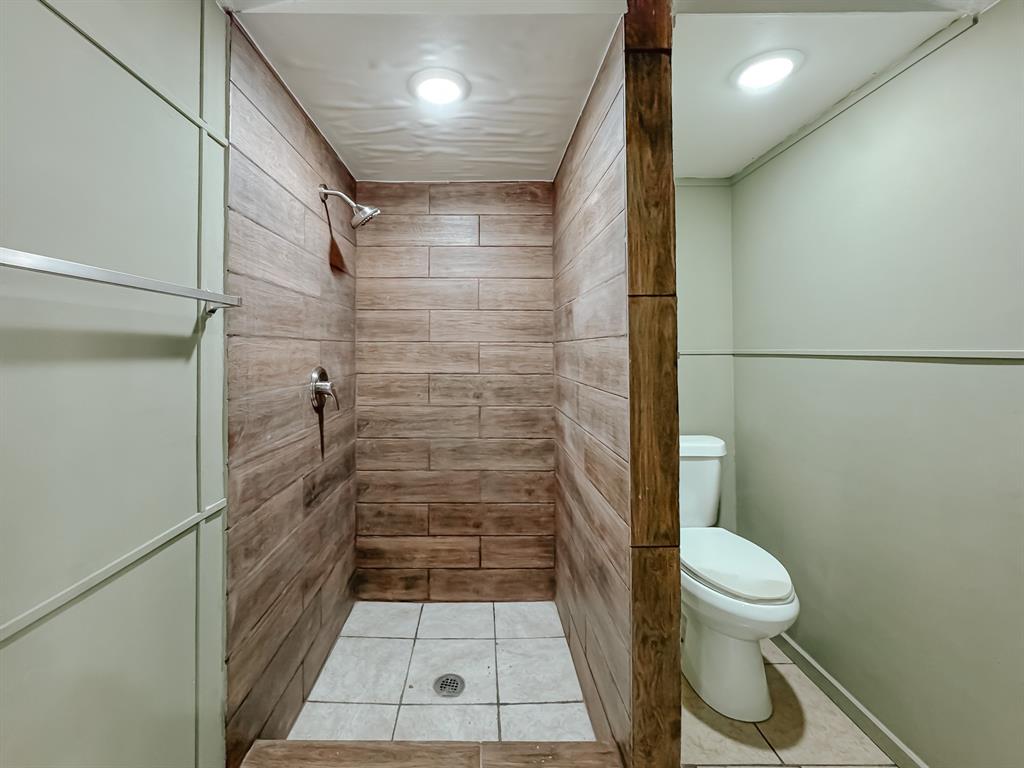 WESTWOOD - H SHEPHERD A-34 - Residential