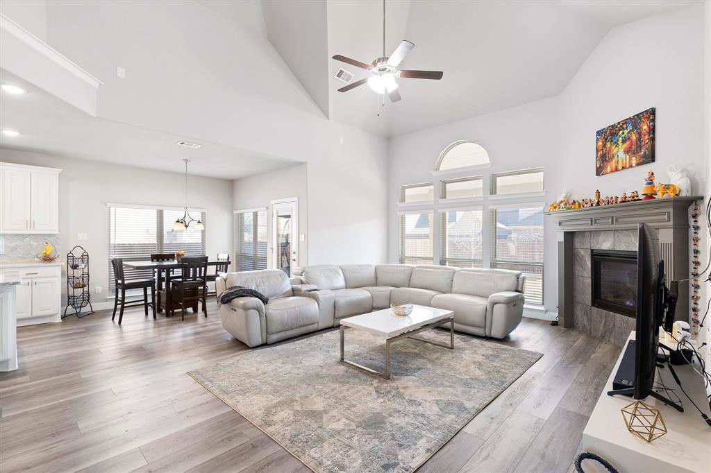 McKinney, Texas 75071, United States, 5 Bedrooms Bedrooms, ,4 BathroomsBathrooms,Residential,Active,88767