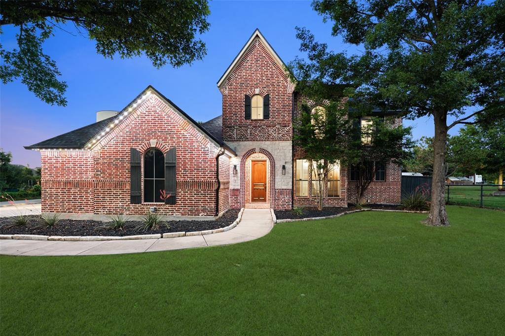 1225 Chandler Circle
