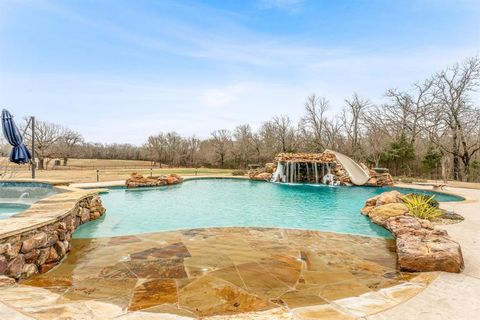 Tiny photo for 239 32507 Road, Paris, TX 75460 (MLS # 21094349)