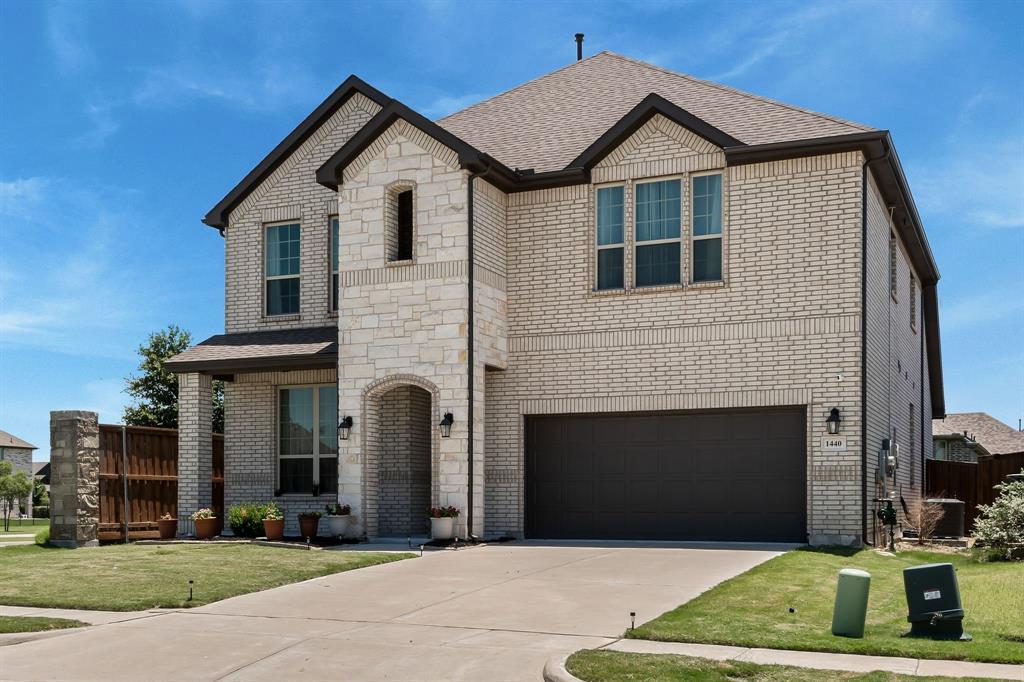 1440 Arrowwood Drive