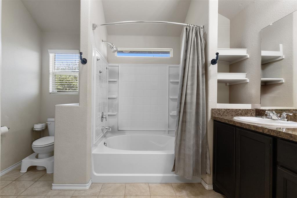 Golden Pond - Residential