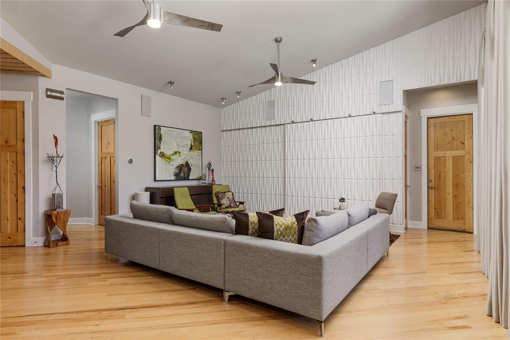 Village Of Ballantrae Sec Two - Residential
