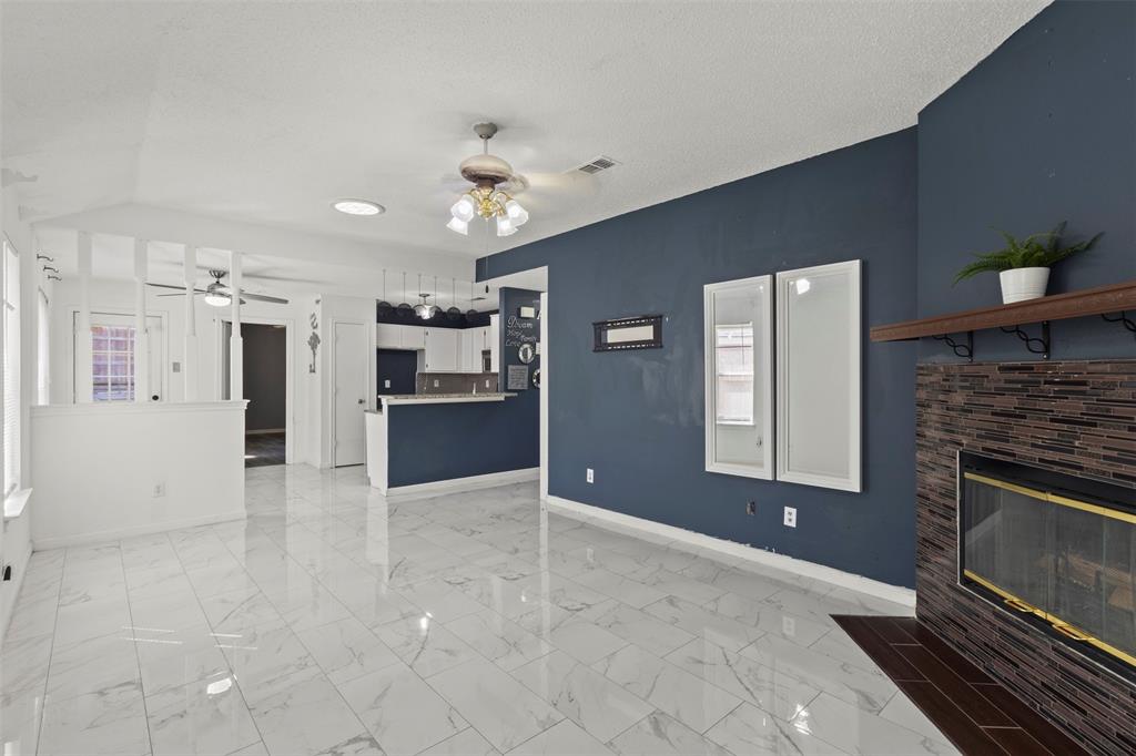 617 Imperial Place