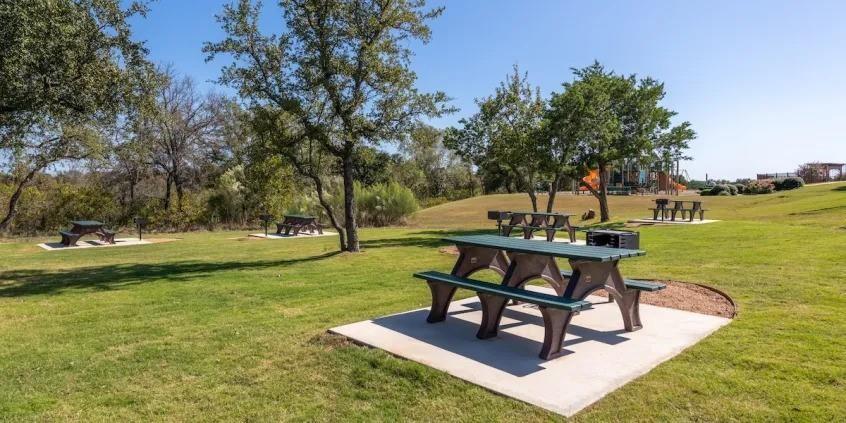 Retreat Ph 03 - Land