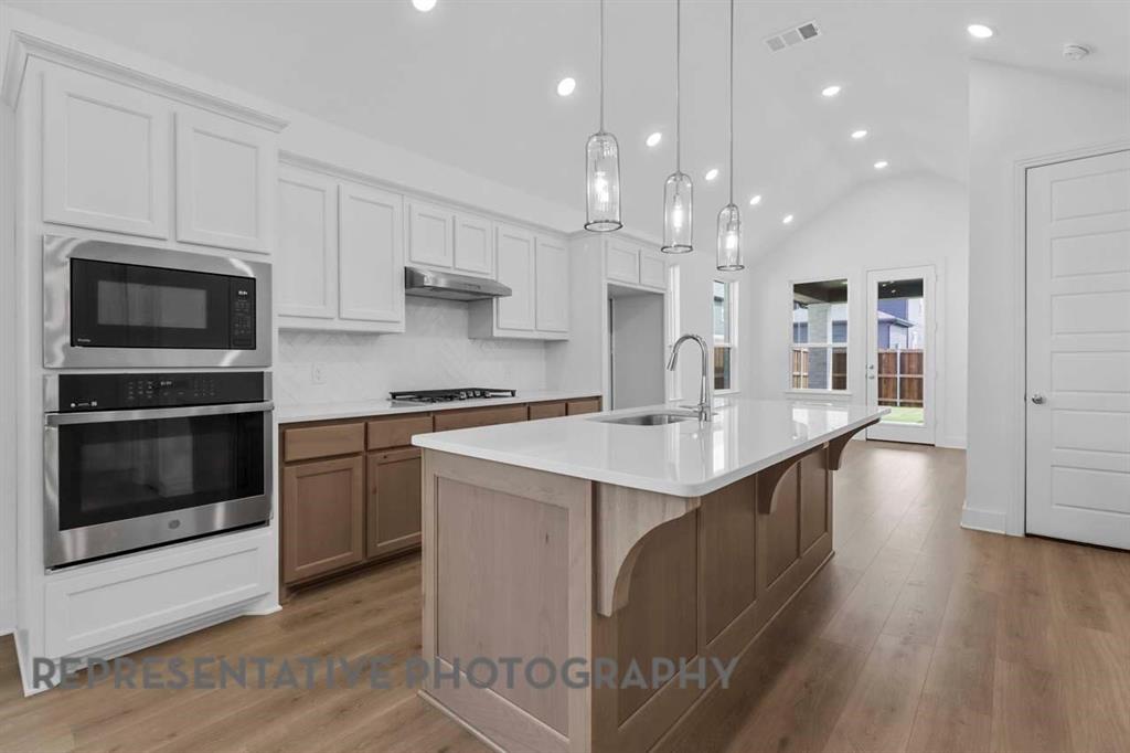 3238 Summerland Drive